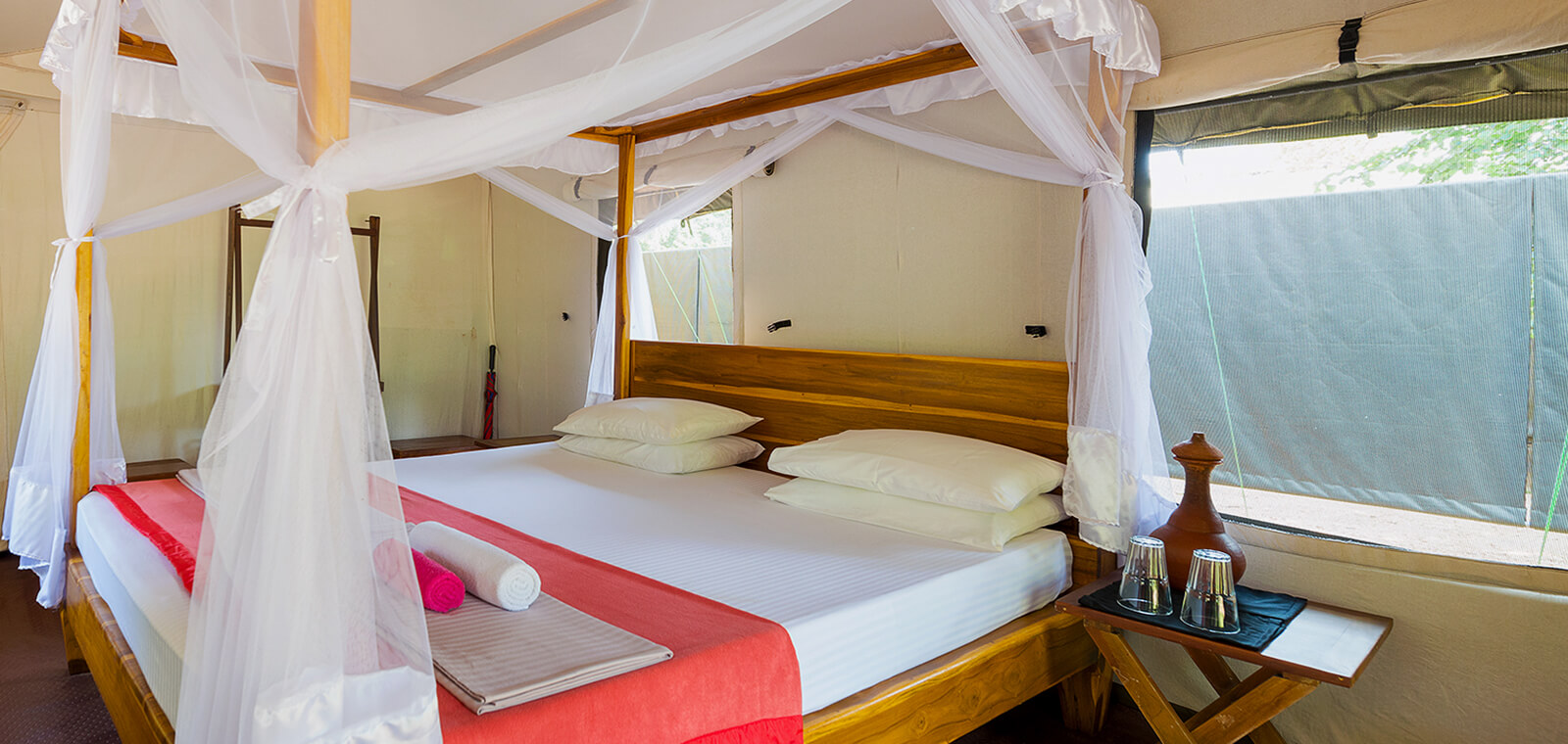 tented rooms tree tops jungle yala national park accommodation